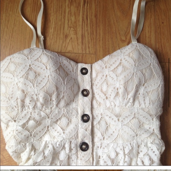 NWT White Lace Dress - Picture 4 of 6